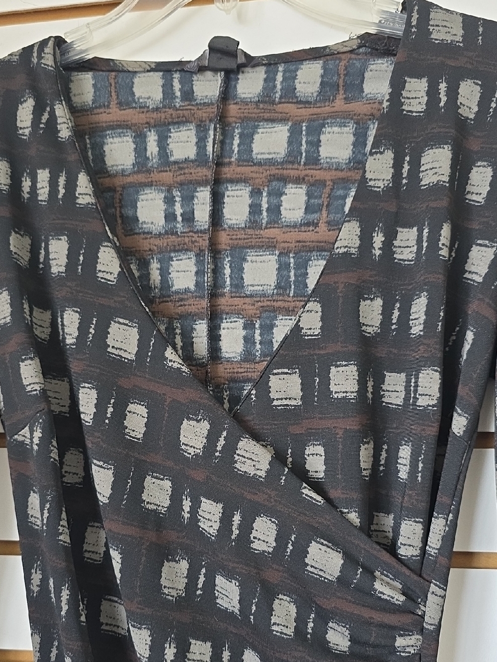 H&M Faux Wrap Dress 8 - Picture 4 of 5